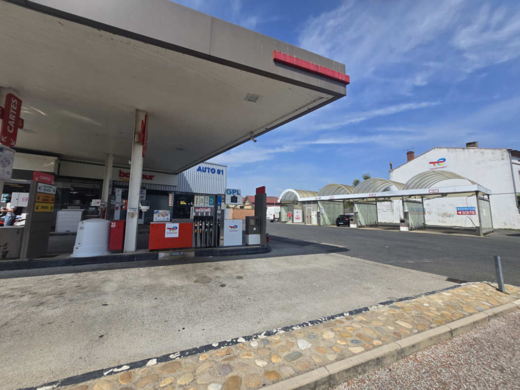 Station service 24h/24 à Albi